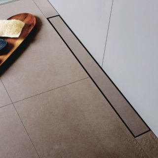 Душевой лоток Berges C1 Norma 090040 90см хром матовый