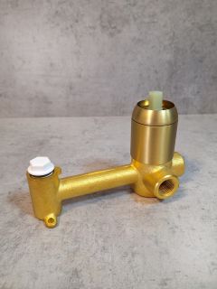 Смеситель для раковины AltroBagno Metropoli 010505 OrSp